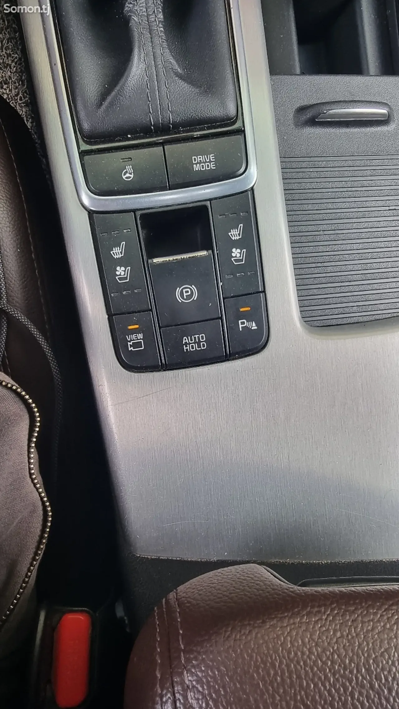 Kia K5 2016 · 2.0 AT