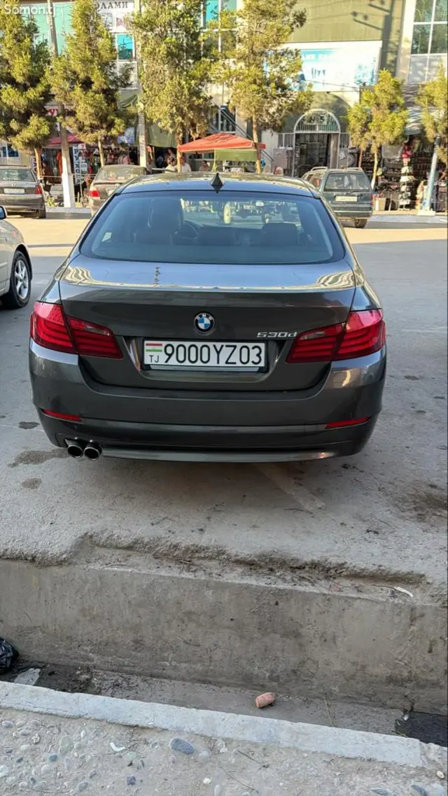 BMW 5 series 2011 · 3.0 AT