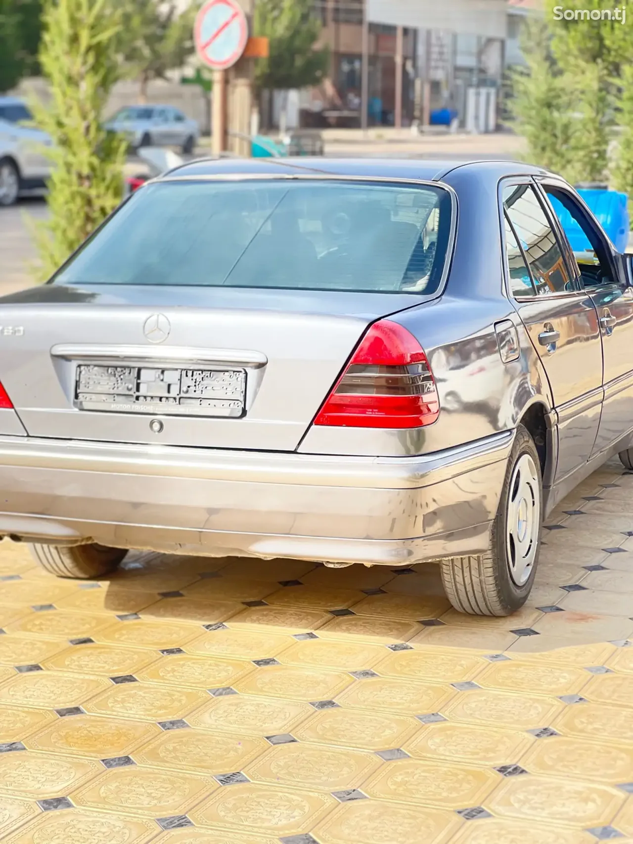 Mercedes-Benz C class 1995 · 1.8 MT