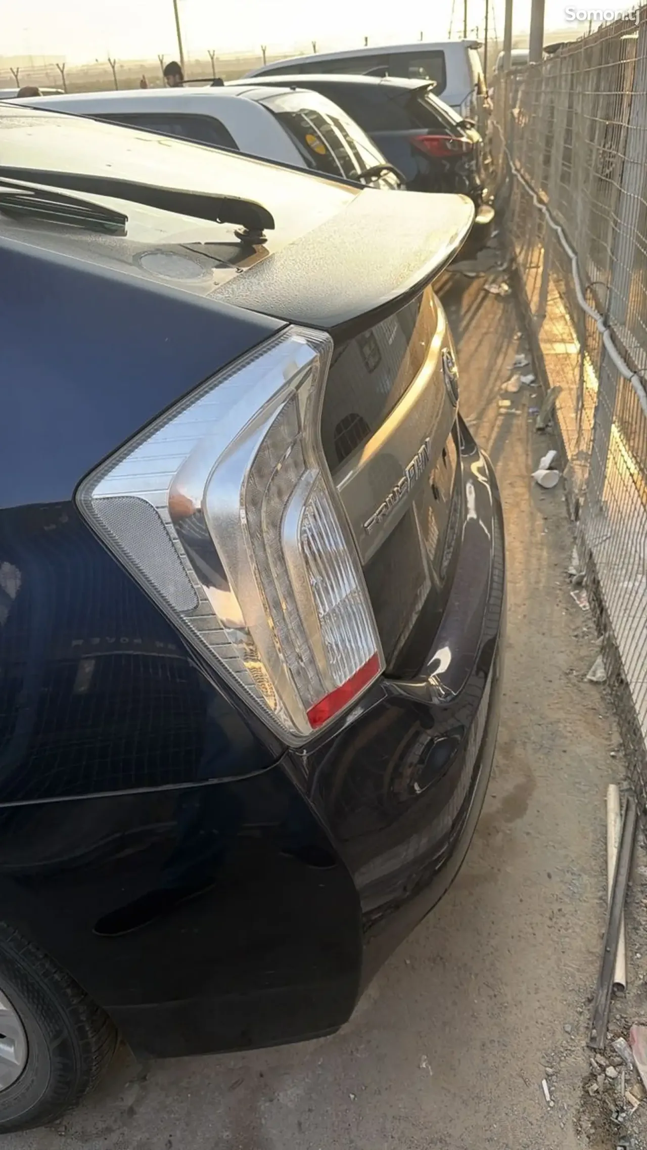 Toyota Prius 2014 · 1.8 AT