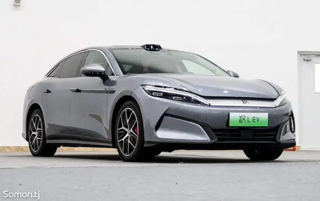 BYD Han EV 2025 · 0.4 AT