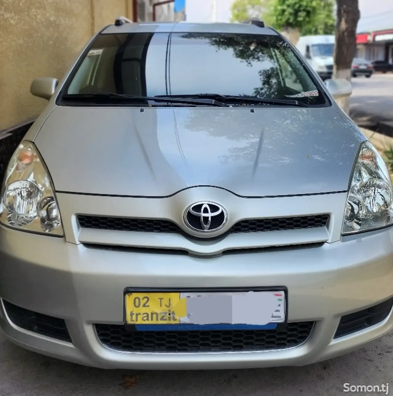 Toyota Verso 2006 · 1.8 MT