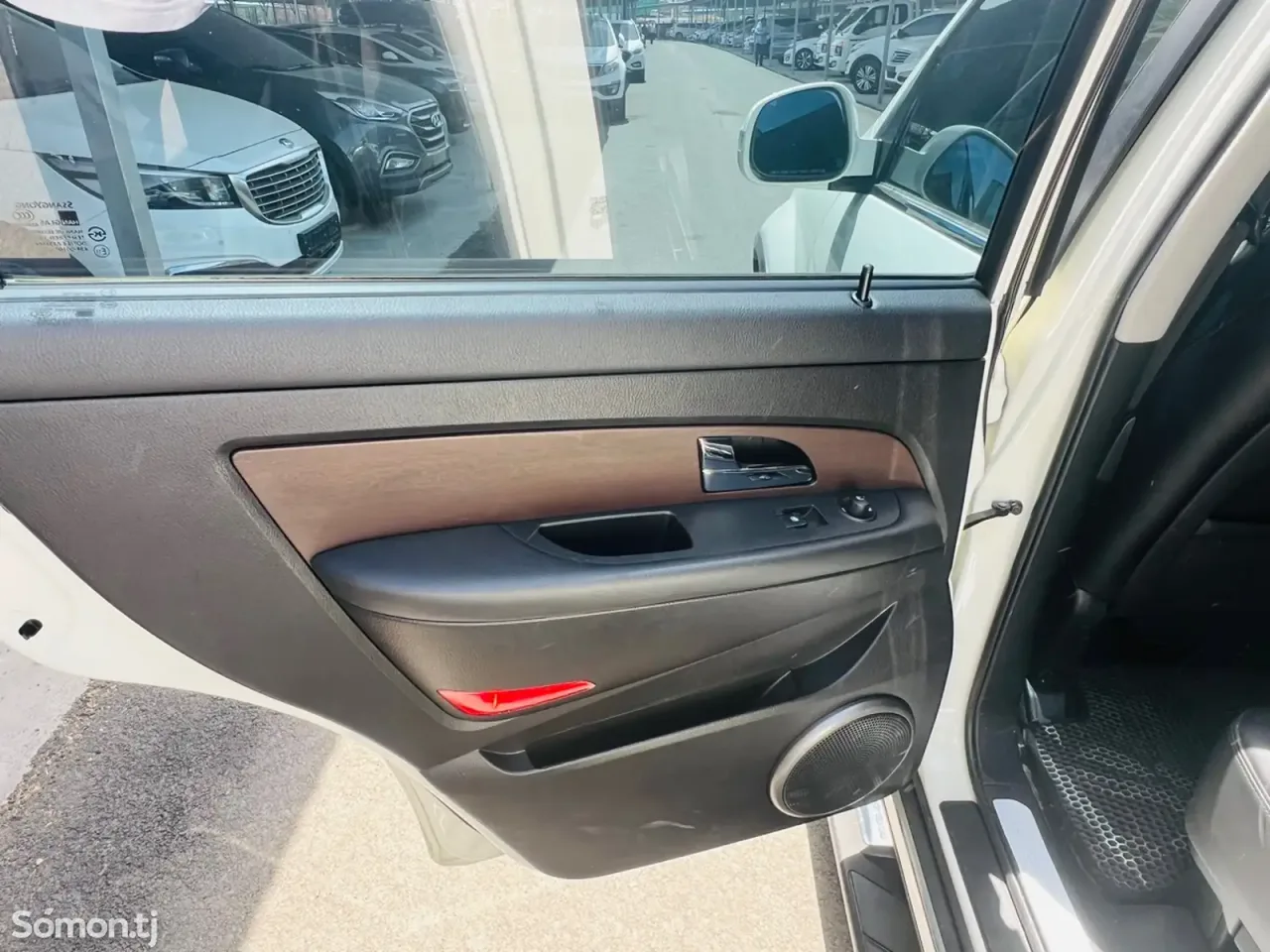 Ssang Yong Rexton 2014 · 2.0 AT