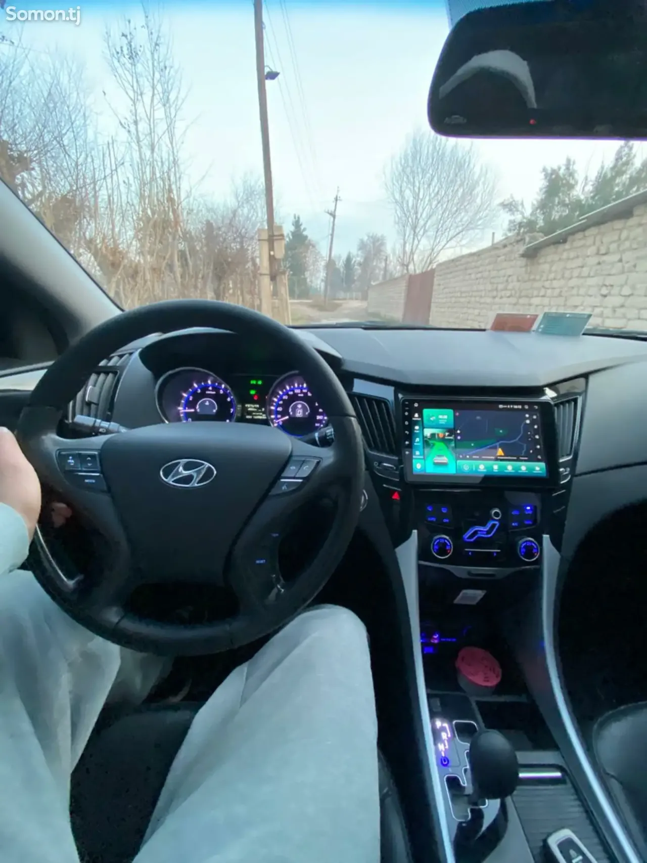 Hyundai Sonata 2011 · 2.0 AT