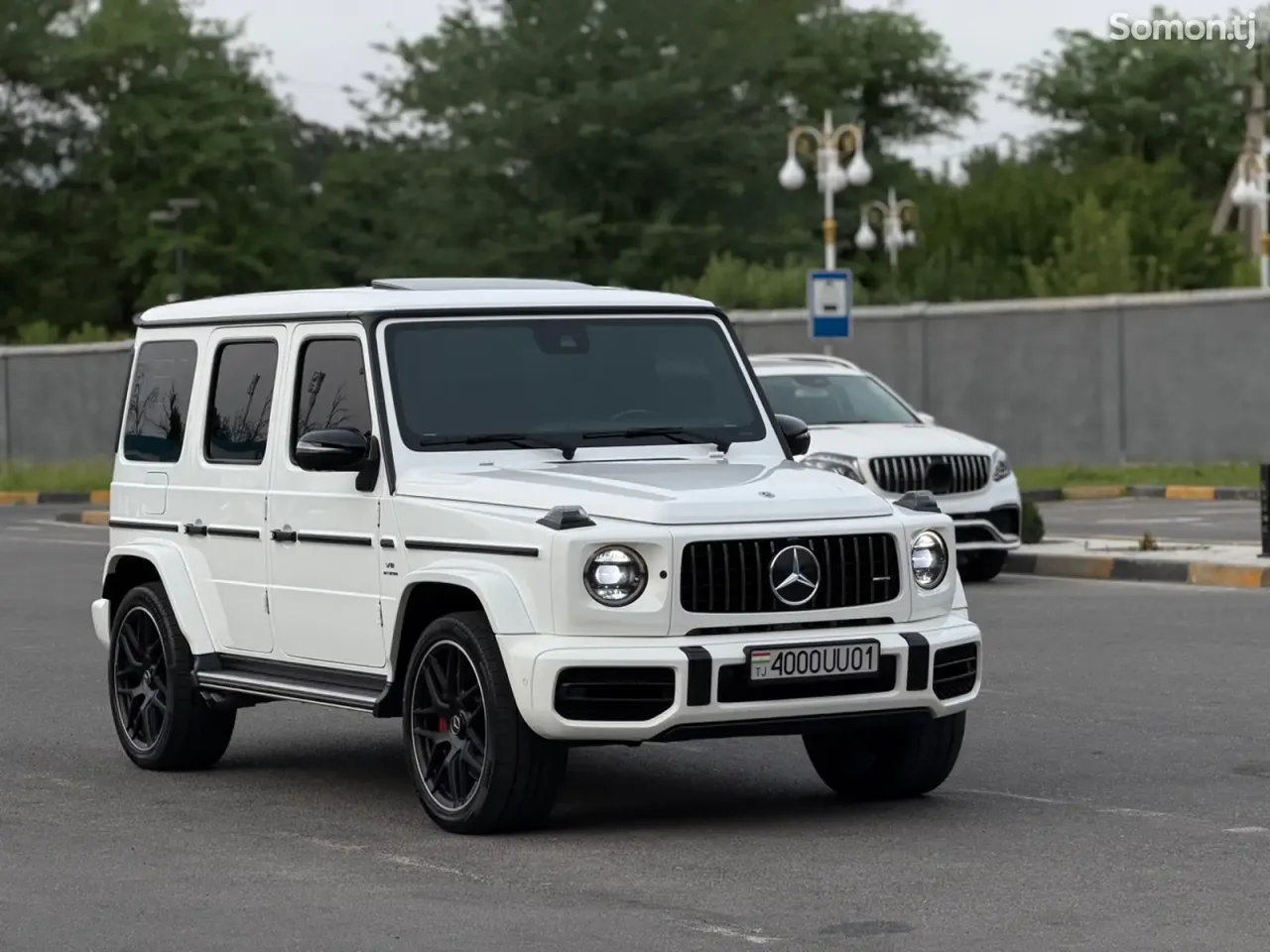 Mercedes-Benz G class 2022 · 6.3 AT