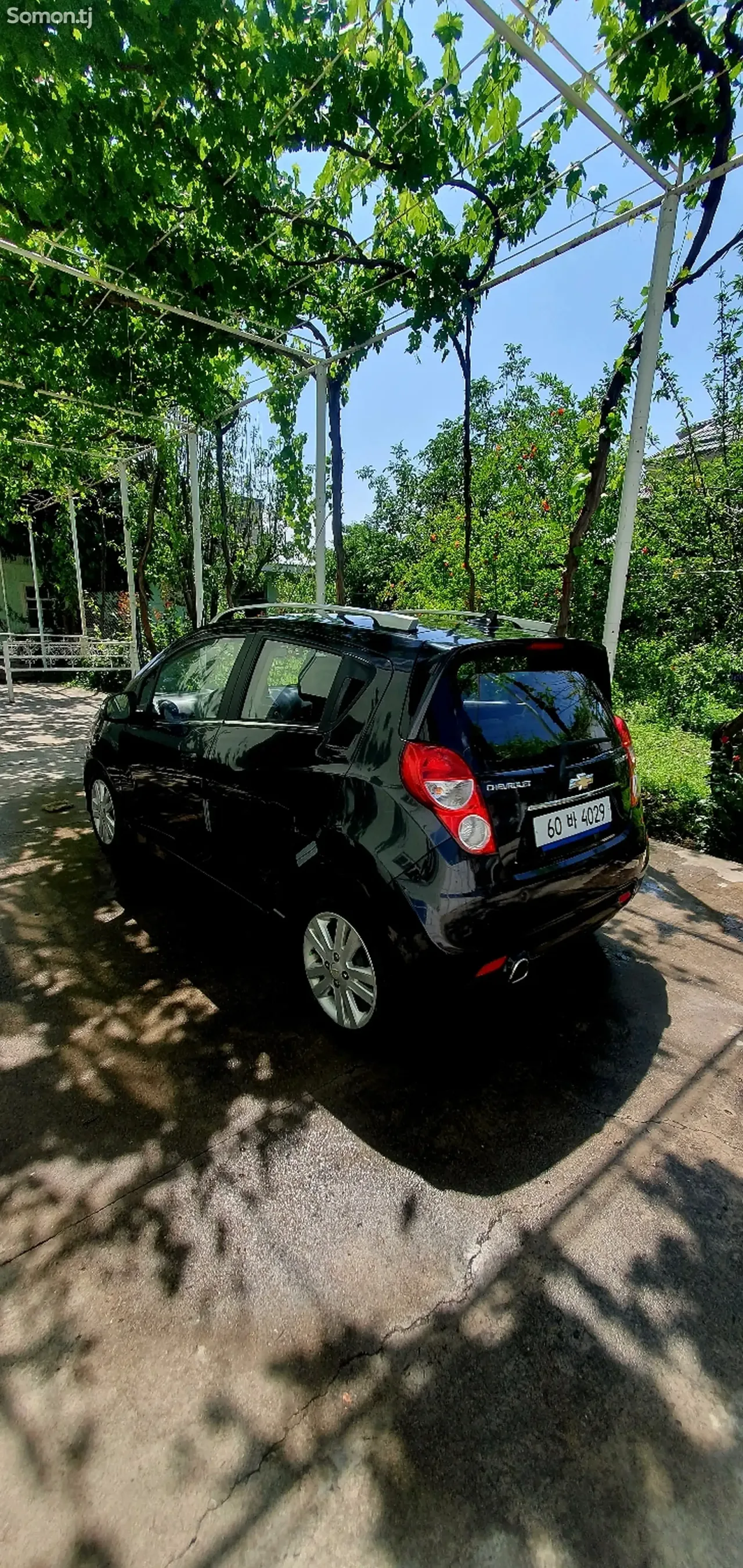 Chevrolet Spark 2014 · 1.1 AT