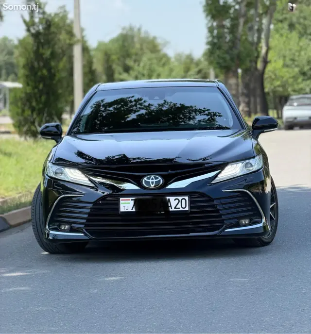Toyota Camry 2019 · 3.5 AT
