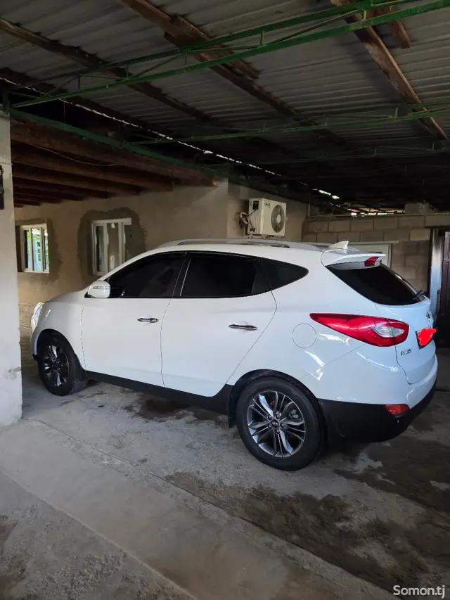 Hyundai ix35 2015 · 2.4 AT