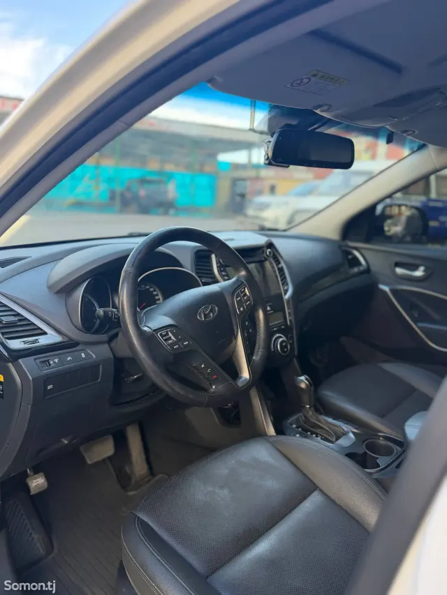 Hyundai Santa Fe 2014 · 2.0 AT
