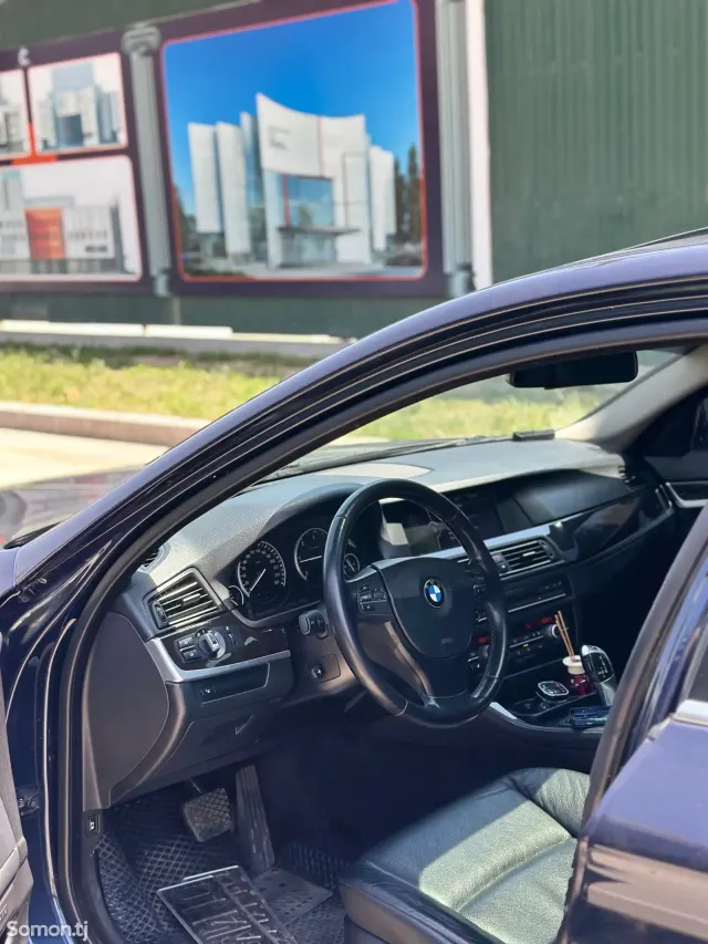 BMW 5 series 2012 · 2.0 AT