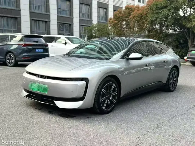 Audi A5 2025 · 2.0 AT