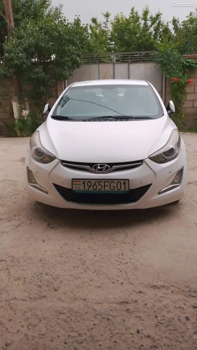 Hyundai Avante 2014 · 1.6 AT