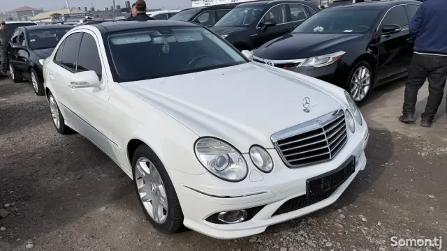 Mercedes-Benz E class 2009 · 3.5 AT