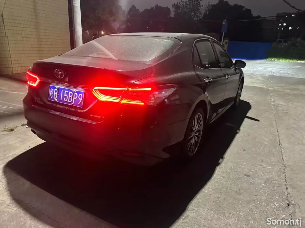 Toyota Camry 2018 · 2.5 AT
