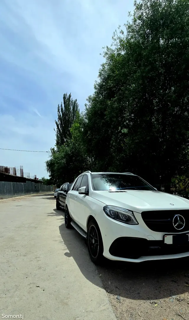 Mercedes-Benz ML class 2014 · 3.5 AT