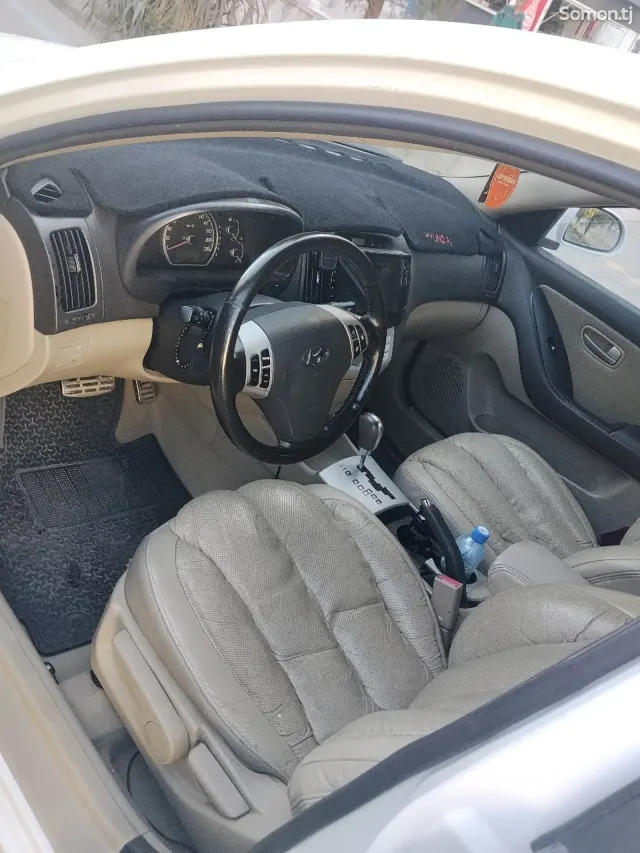 Hyundai Avanta Touring 2007 · 1.6 AT
