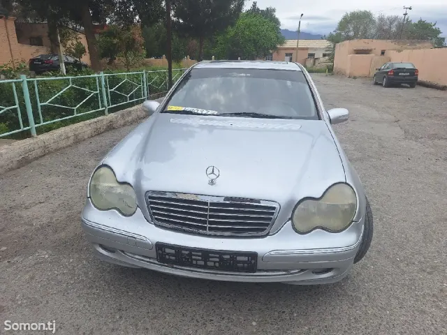 Mercedes-Benz C class 2001 · 2.0 AT