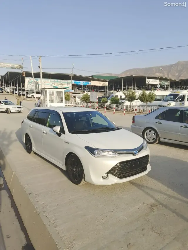 Toyota Fielder 2016 · 1.5 AT
