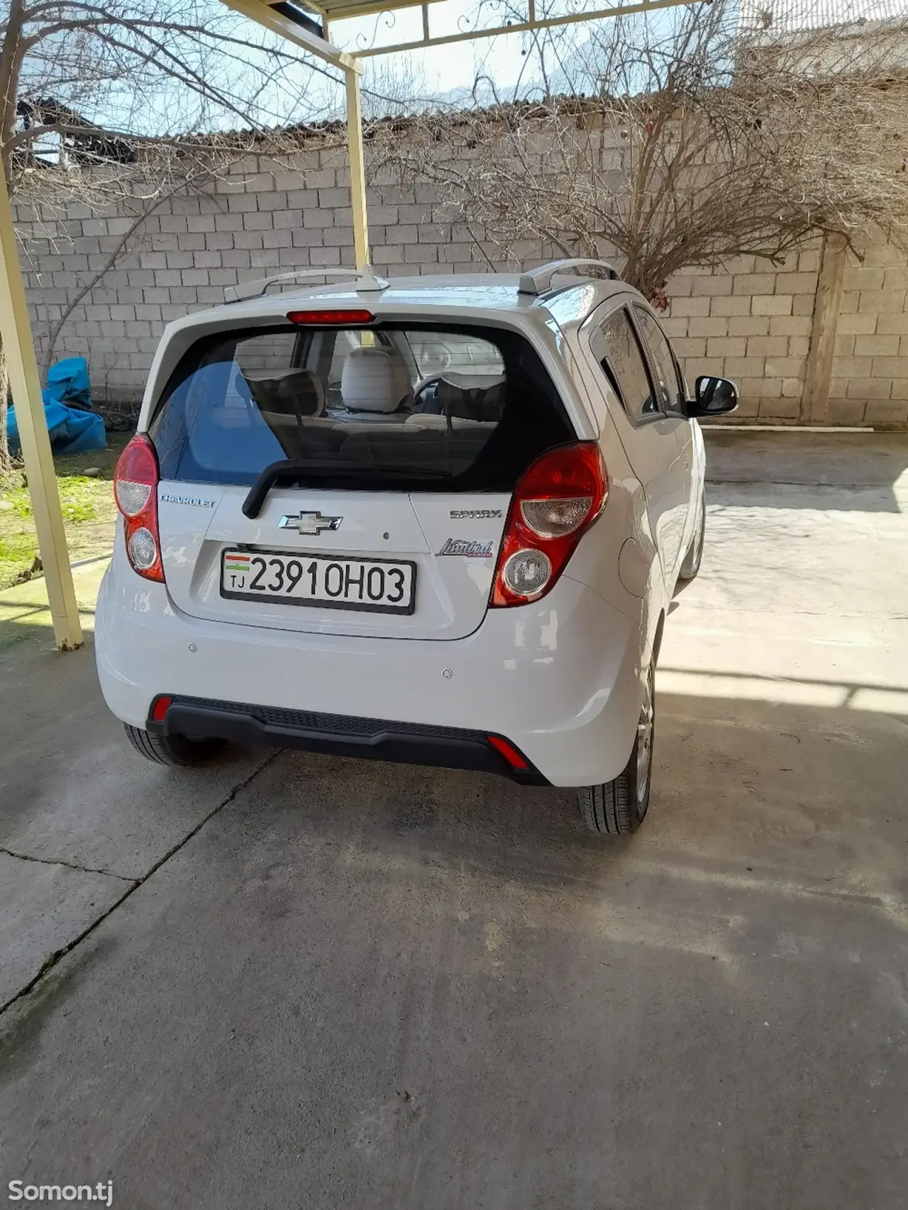 Chevrolet Spark 2014 · 1.1 AT