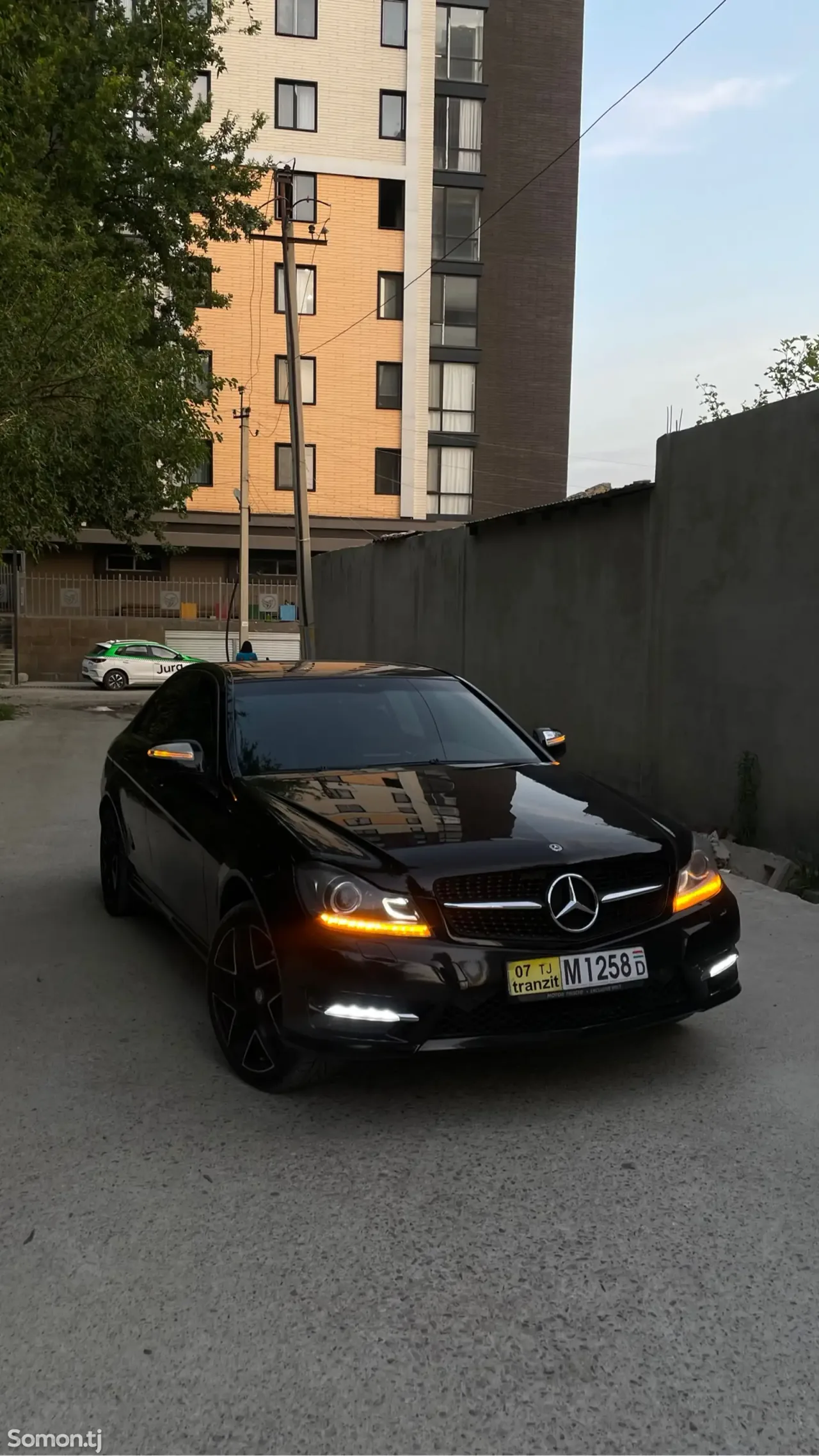 Mercedes-Benz C class 2008 · 3.0 AT
