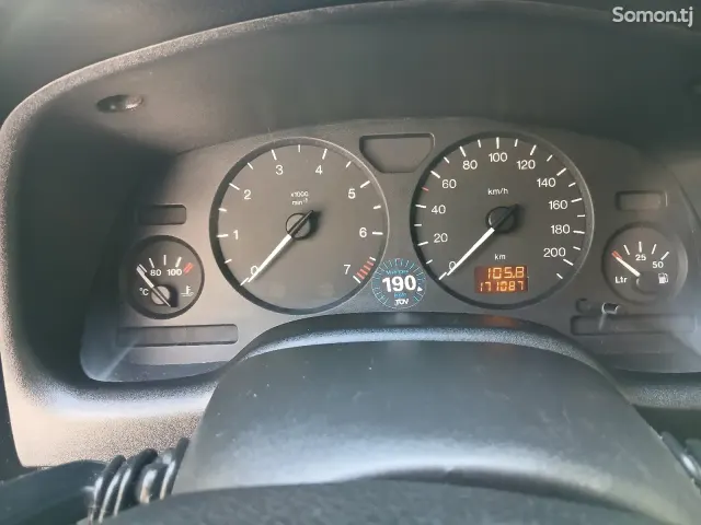 Opel Astra G 1998 · 1.6 MT