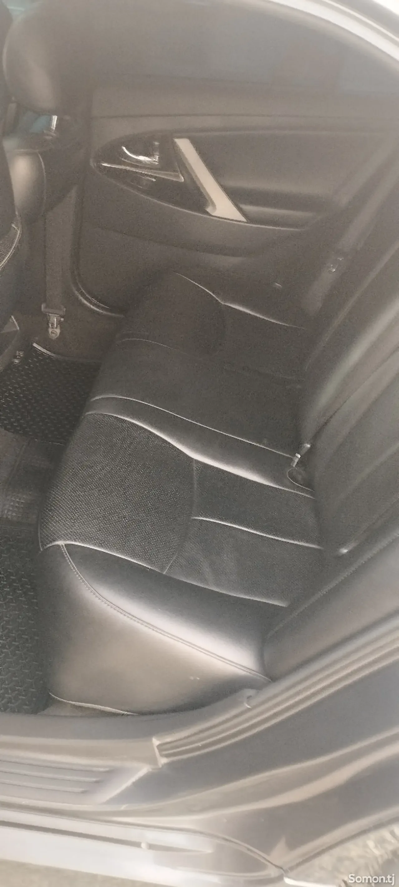Toyota Camry 2011 · 3.5 AT