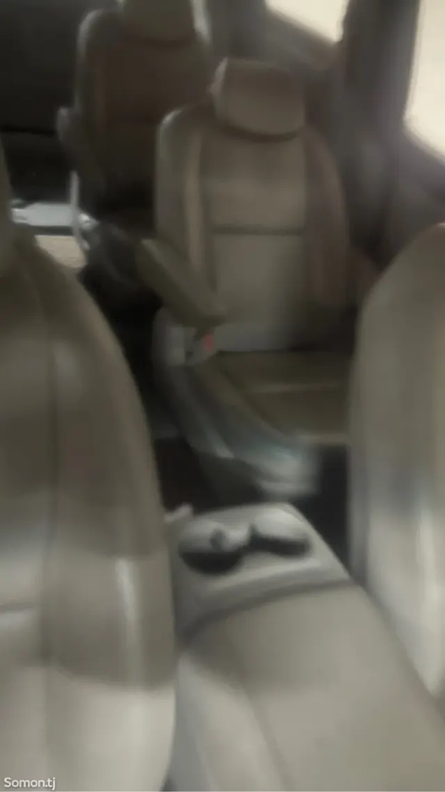 Kia Carnival 2017 · 2.9 AT