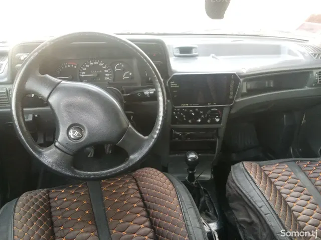 Daewoo Nexia 1994 · 1.6 MT