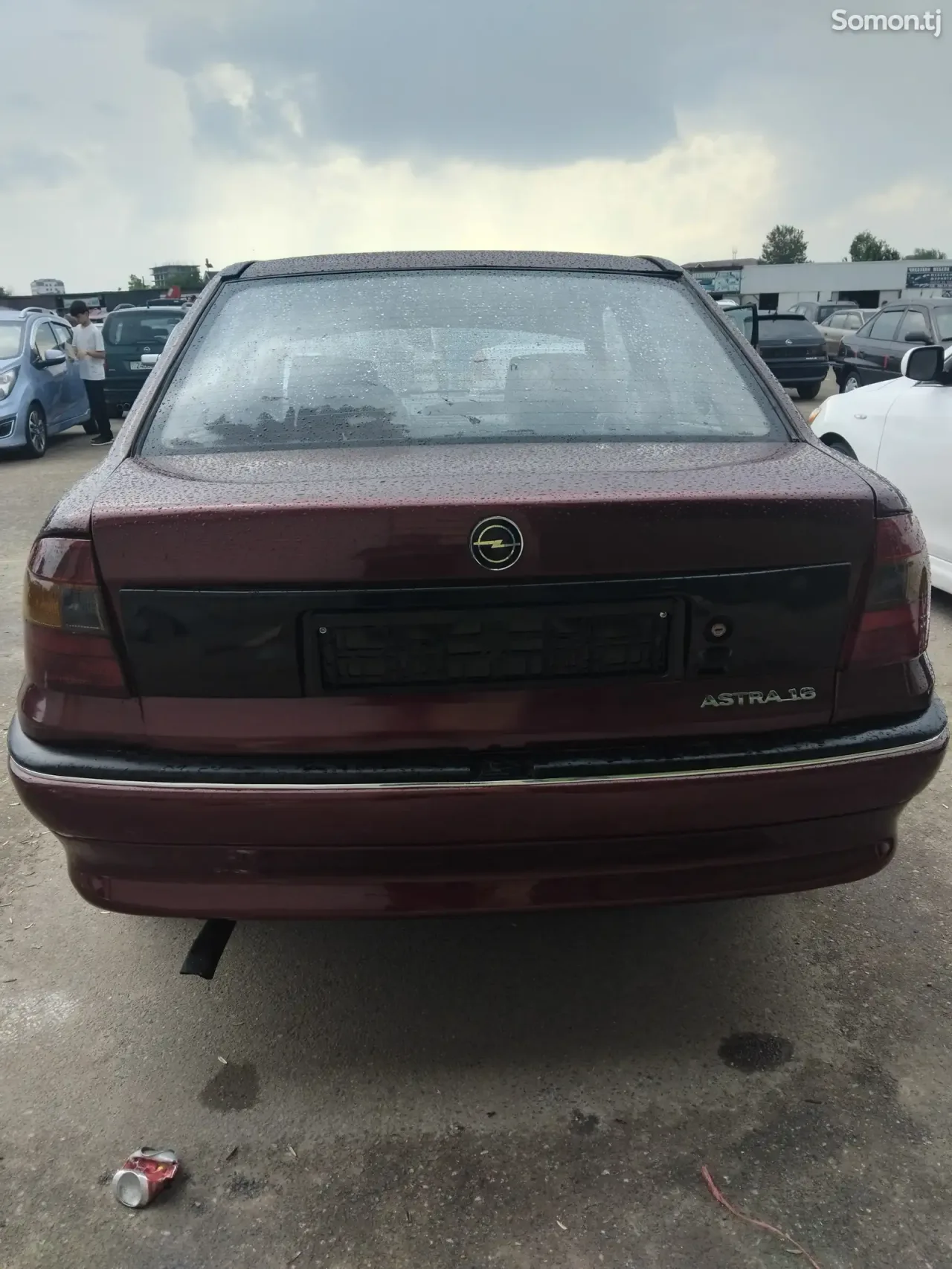 Opel Astra F 1993 · 1.6 MT