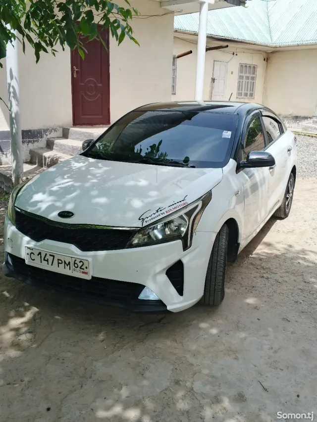 Kia Rio 2021 · 1.6 AT