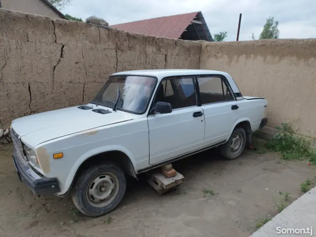 Lada (ВАЗ) 2107 2006 · 0.6 MT
