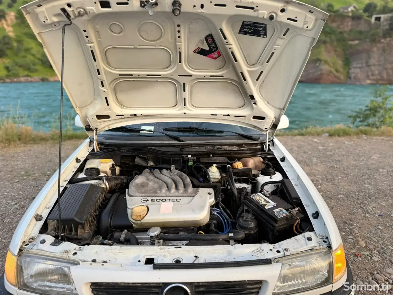 Opel Astra F 1997 · 1.6 MT