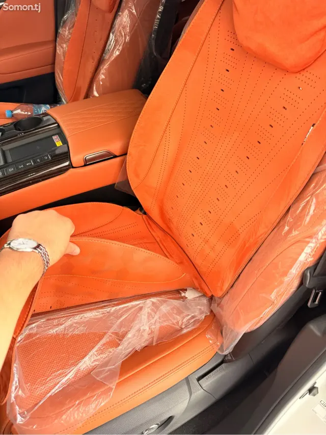 Lexus LX series 2025 · 3.5 AT