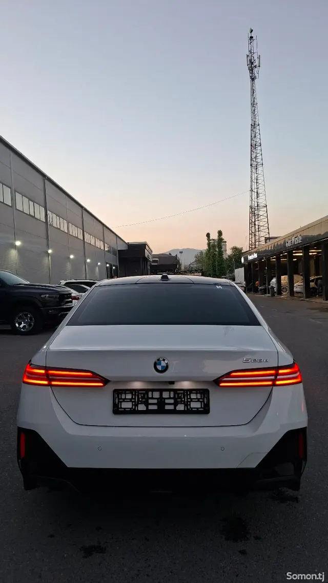 BMW 5 series 2024 · 2.3 AT