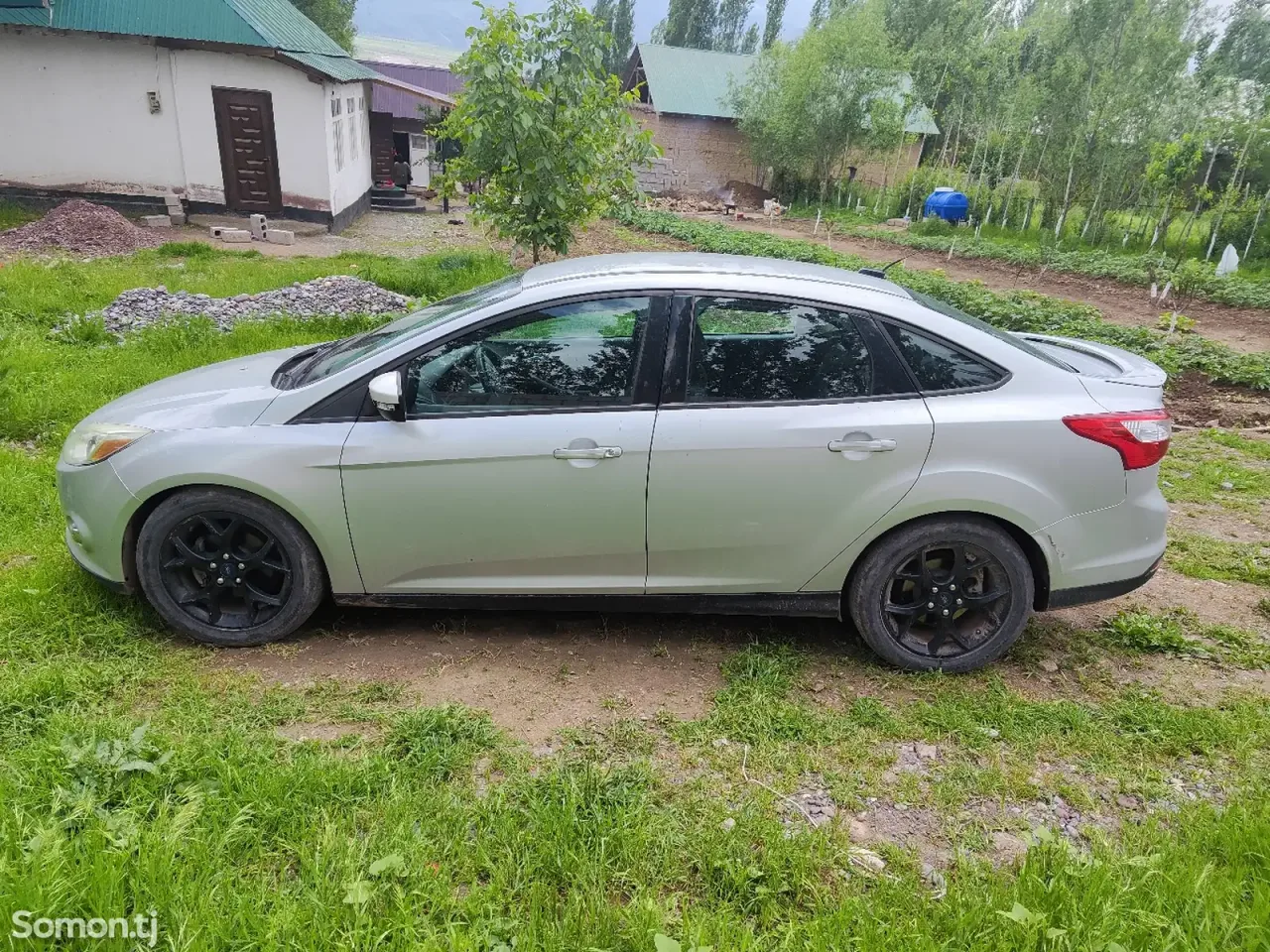 Ford Focus 2013 · 2.0 AT