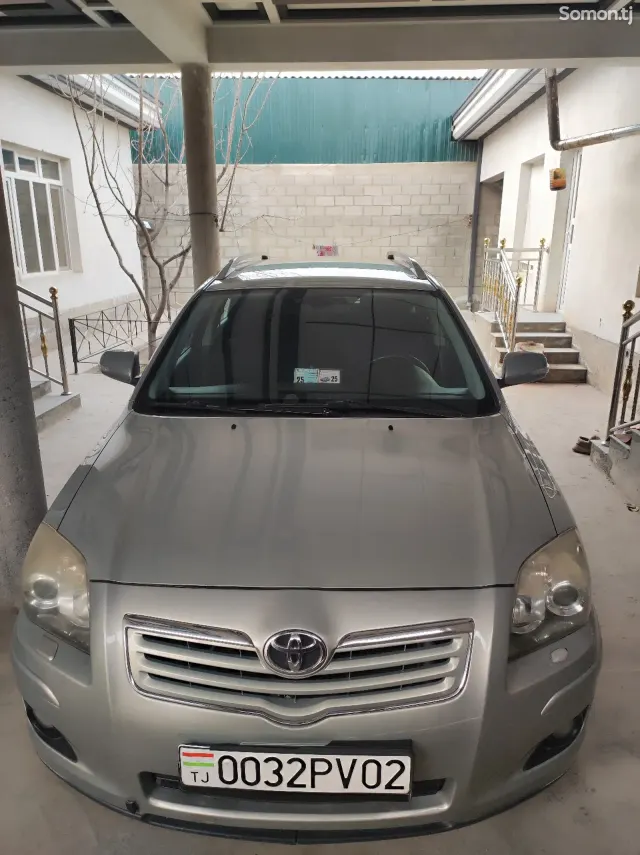 Toyota Avensis 2008 · 2.0 MT