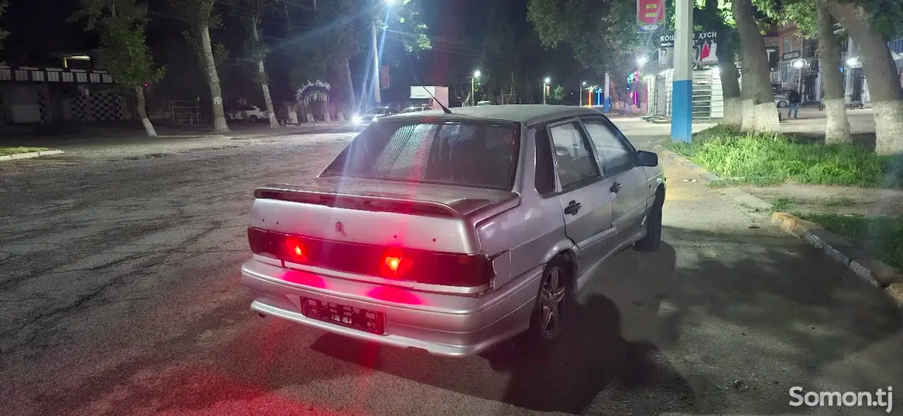 Lada (ВАЗ) 2115 2006 · 1.7 MT