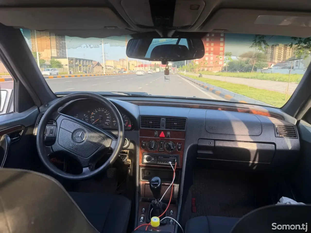 Mercedes-Benz C class 1996 · 2.0 MT