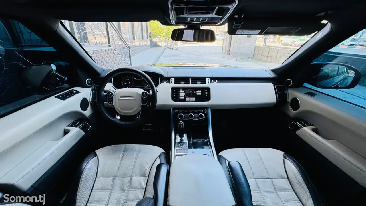 Land Rover Range Rover Sport 2014 · 4.4 AT