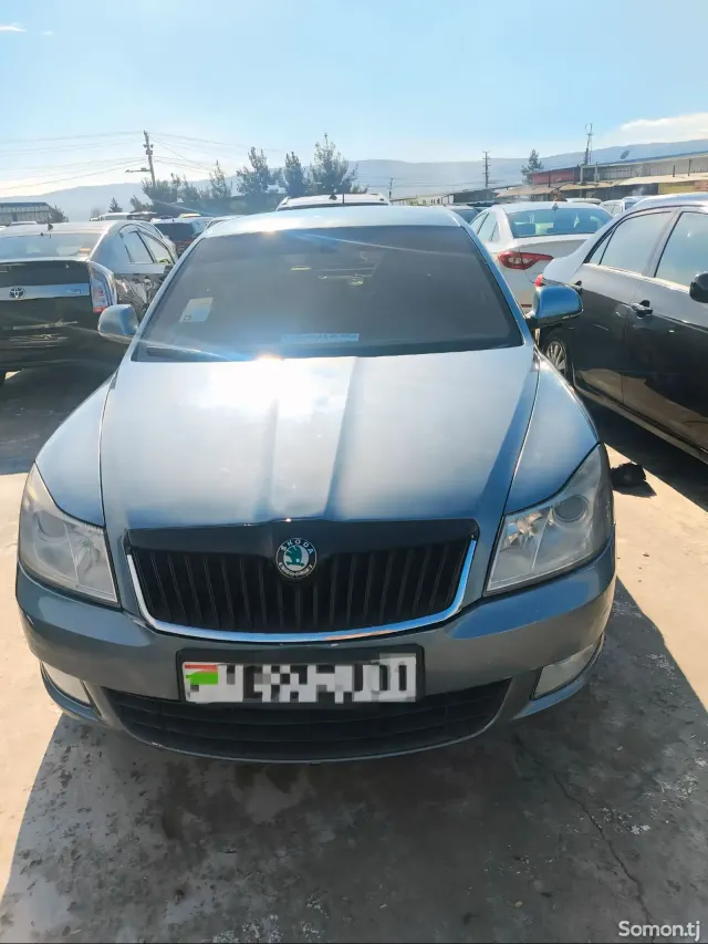 Skoda Superb 2011 · 1.1 AT