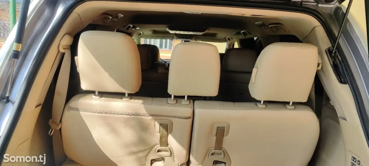 Lexus LX series 2008 · 5.7 AT
