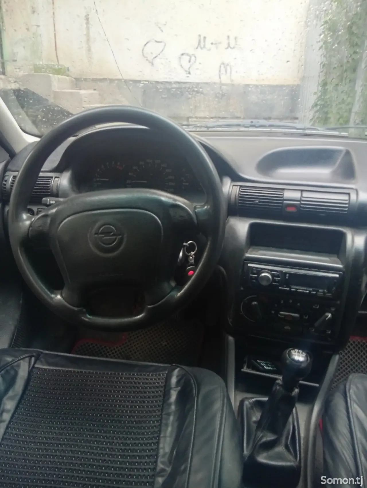 Opel Astra F 1996 · 1.6 MT