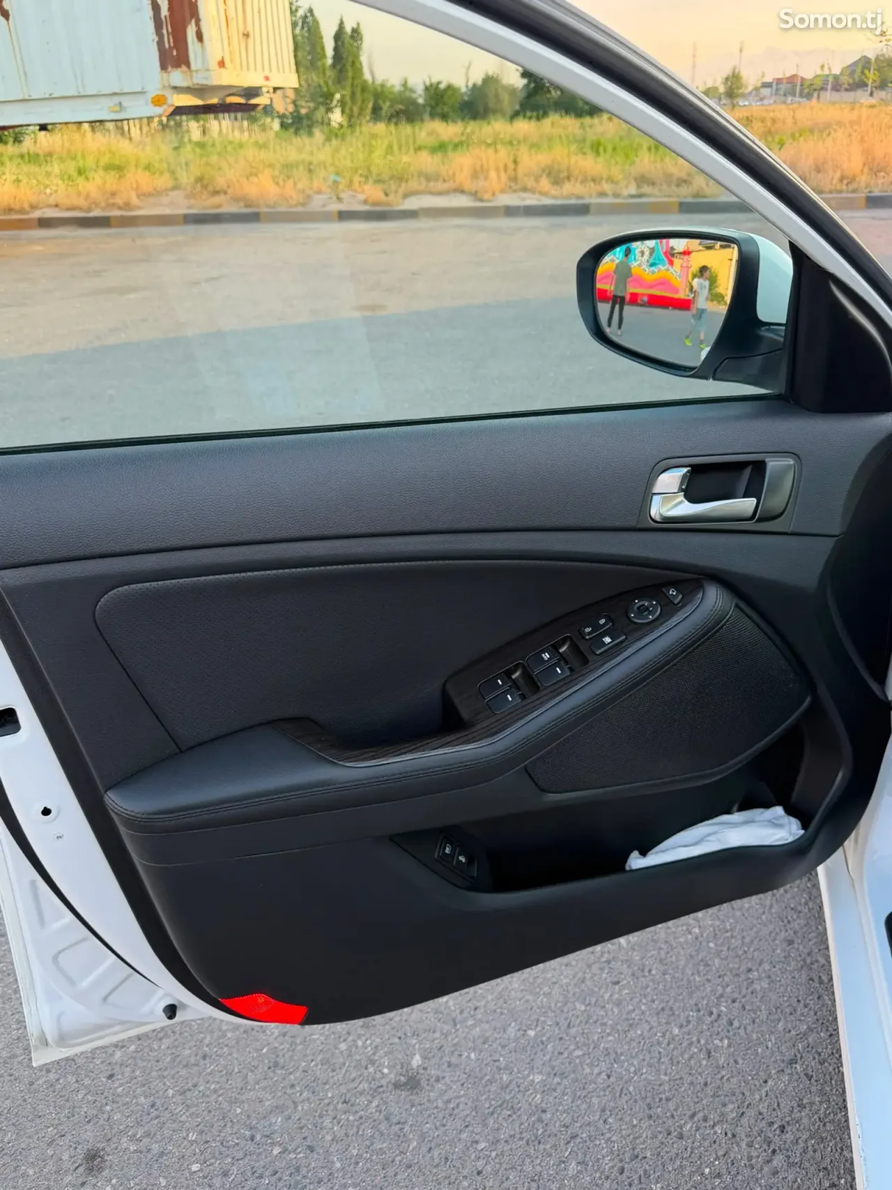 Kia K5 2015 · 2.0 AT
