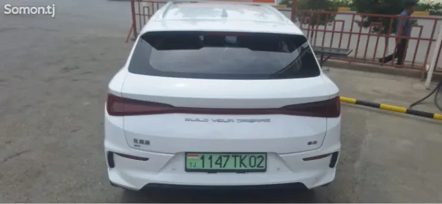 BYD E2 2024 · 2.0 CVT