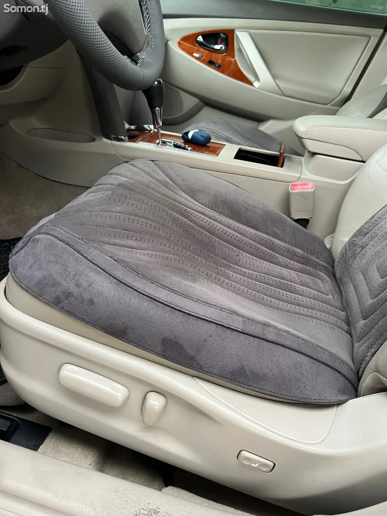 Toyota Camry 2011 · 2.5 AT