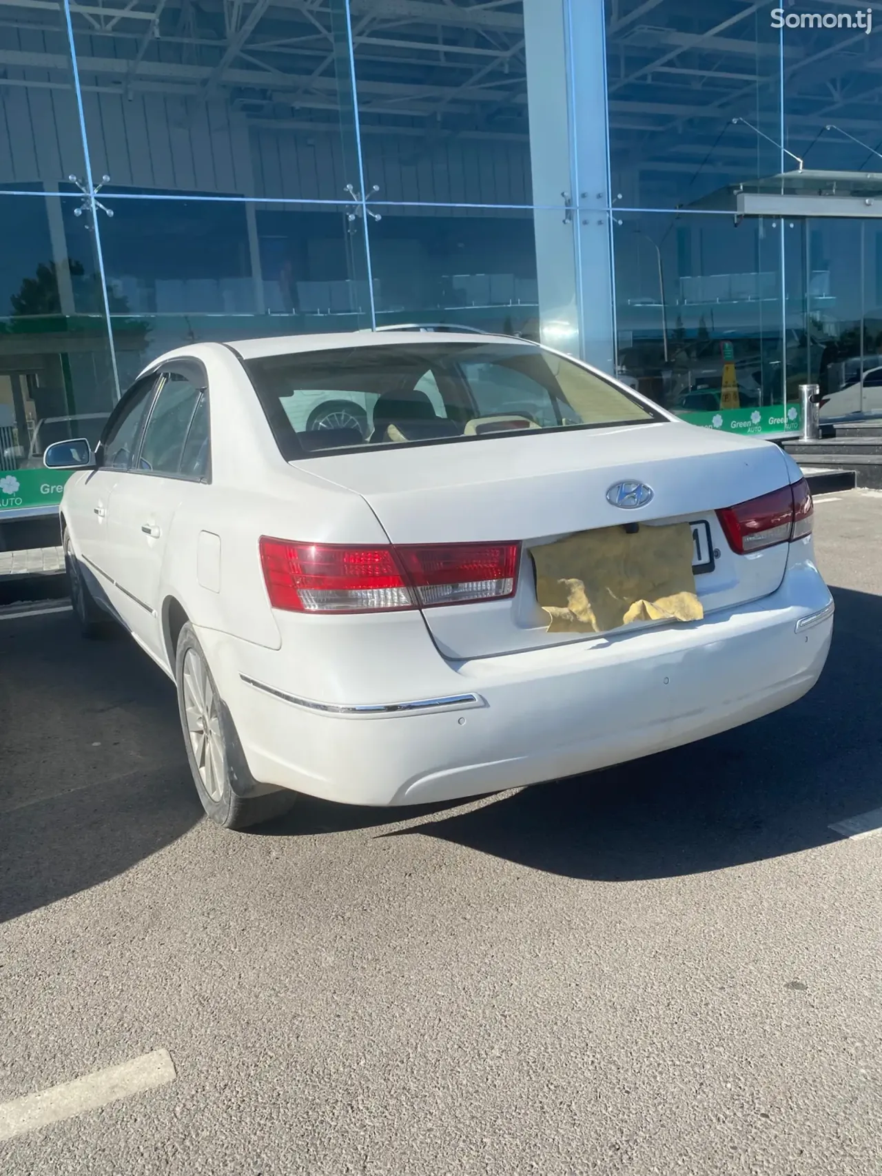 Hyundai Sonata 2008 · 2.4 AT