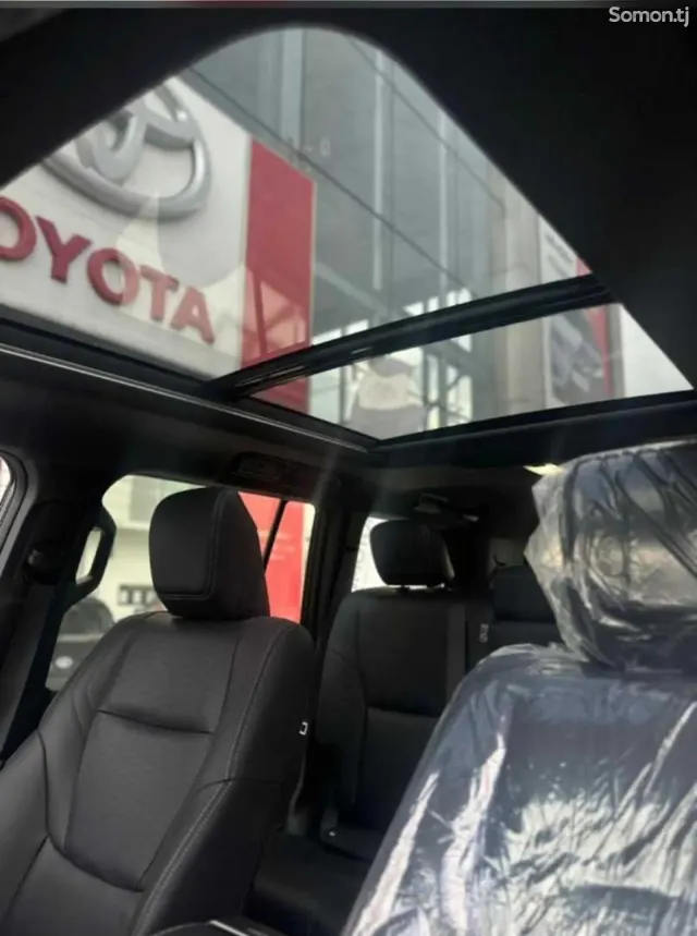 Toyota Land Cruiser Prado 2026 · 2.4 AT