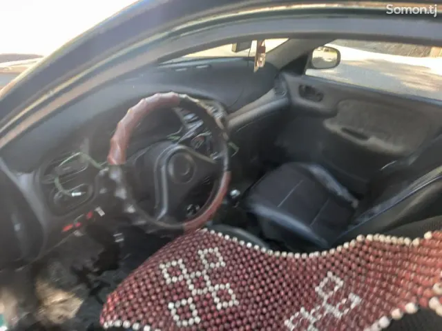 Daewoo Lanos 1996 · 1.6 MT