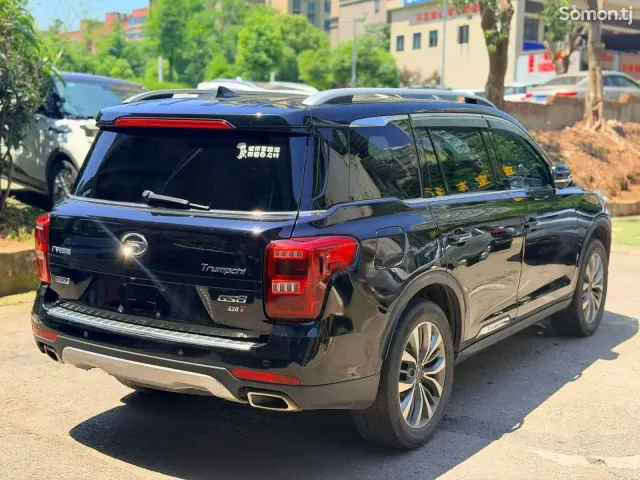 GAC Trumpchi GS8 2016 · 2.0 AT