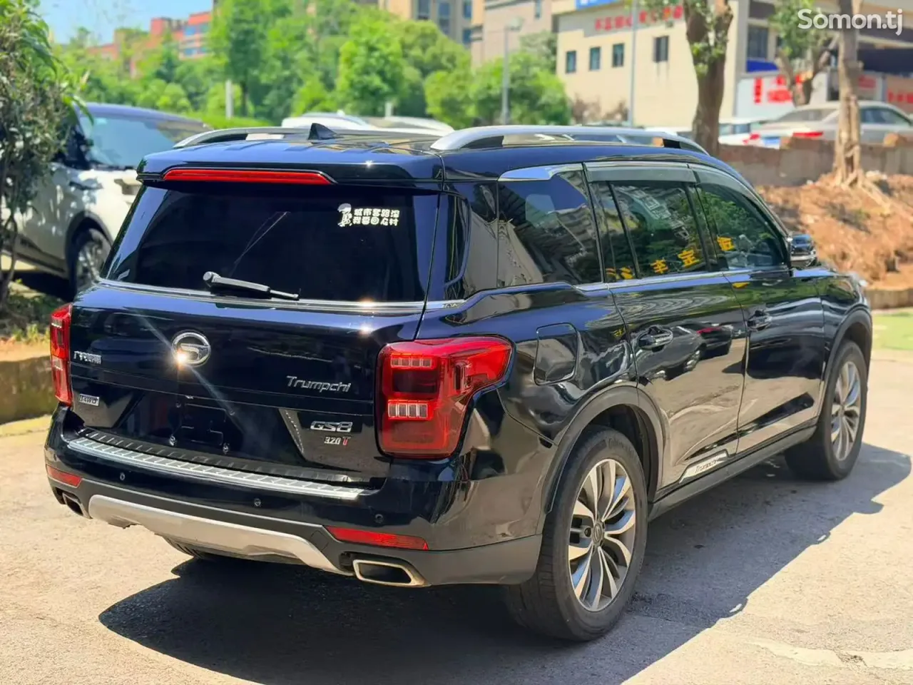 GAC Trumpchi GS8 2016 · 2.0 AT